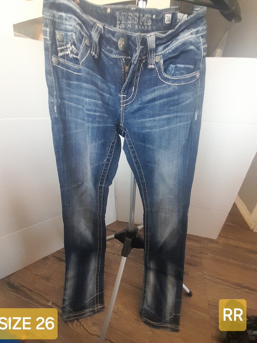 Miss Me Size 26 dark wash denim jean